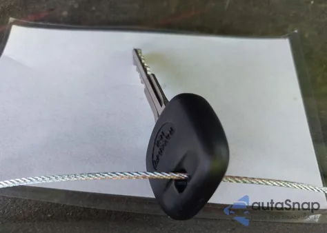 2009 Toyota Camry Le z USA, uszkodzony, nr VIN 4T4BE46K89R095487